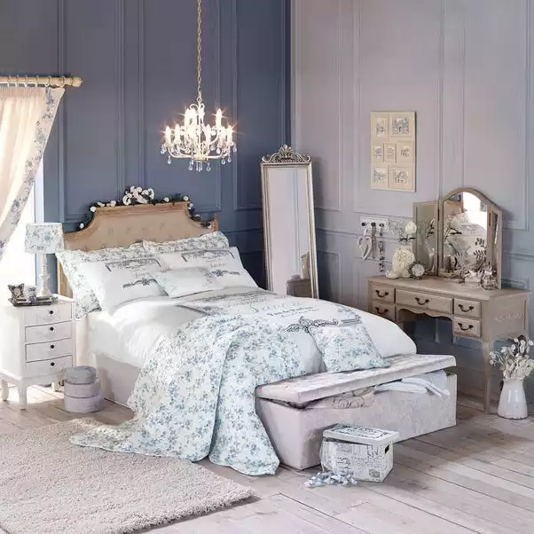 Dunelm Chalk Cottage Jug With Tilted Spout 4 Dunelm Chalk Cottage Jug With Tilted Spout - Image 4