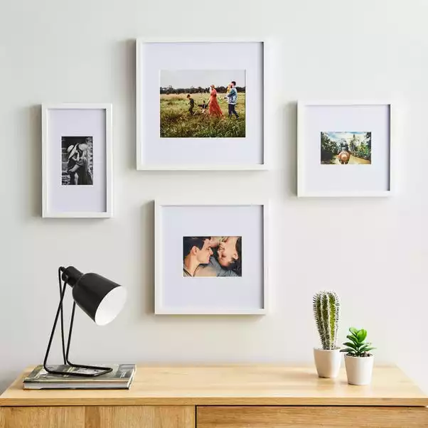 Dunelm White Oversized Mount Frame 7" X 5" (18cm X 12cm) 3 Dunelm White Oversized Mount Frame 7" X 5" (18cm X 12cm) - Image 3
