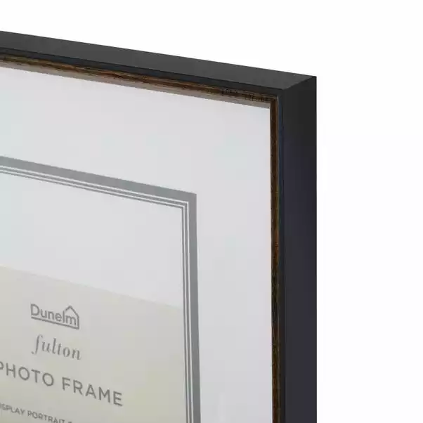 Gallery Brand Fulton Photo Frame 12" X 16" (30cm X 40cm) 4 Gallery Brand Fulton Photo Frame 12" X 16" (30cm X 40cm) - Image 4