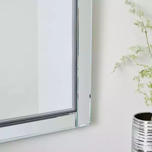 Dunelm Luxe Poster Frame 20" X 18" (45cm X 50cm) 2 Dunelm Luxe Poster Frame 20" X 18" (45cm X 50cm) - Image 2