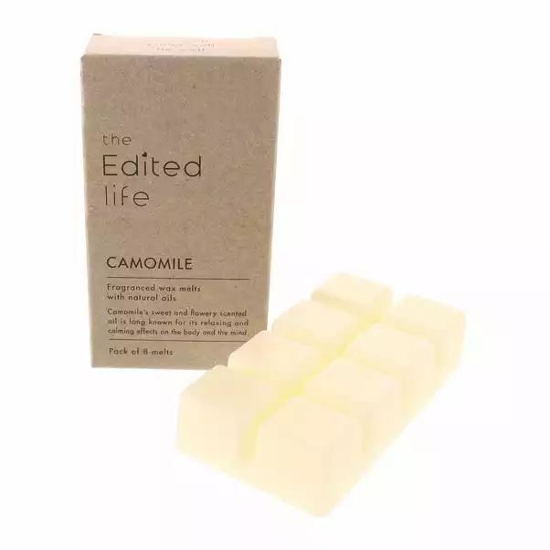 The Edited Life Wellness Camomile Wax Melts 3 The Edited Life Wellness Camomile Wax Melts - Image 3