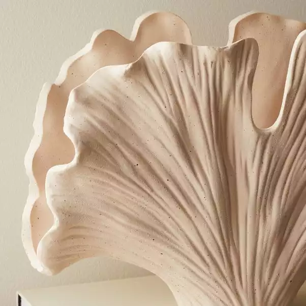Dunelm Gingko Shell Vase Cream 32cm 2 Dunelm Gingko Shell Vase Cream 32cm - Image 2