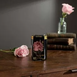 Natural History Museum Wild Rose Candle 410g