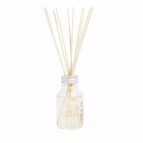 Wax Lyrical Indian Teak Wood Diffuser 100ml 3 Wax Lyrical Indian Teak Wood Diffuser 100ml - Image 3