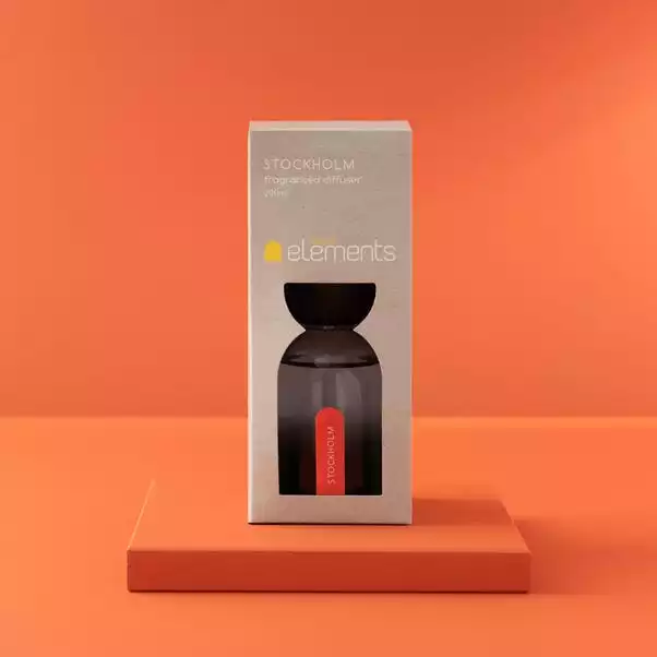 Elements Stockholm Plum And Violet 200ml Diffuser 3 Elements Stockholm Plum And Violet 200ml Diffuser - Image 3