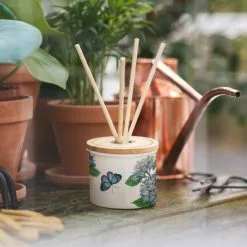 Portmeirion Botanic Garden Hydrangea 200ml Reed Diffuser 7 Portmeirion Botanic Garden Hydrangea 200ml Reed Diffuser -Ornaments Sales Store 30788909 alt03