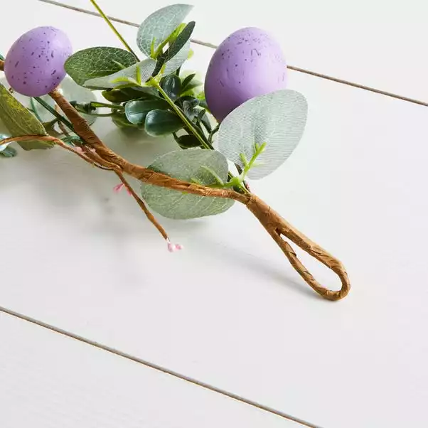 Dunelm Easter Egg Floral Garland 3 Dunelm Easter Egg Floral Garland - Image 3