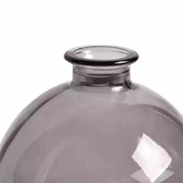 Dunelm Recycled Glass Vase Smoked 18cm 2 Dunelm Recycled Glass Vase Smoked 18cm - Image 2