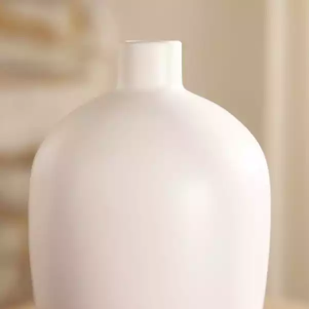 Dunelm Tall Vase 28cm White 2 Dunelm Tall Vase 28cm White - Image 2